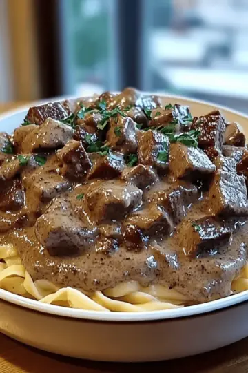 Slow Cooker Beef Stroganoff